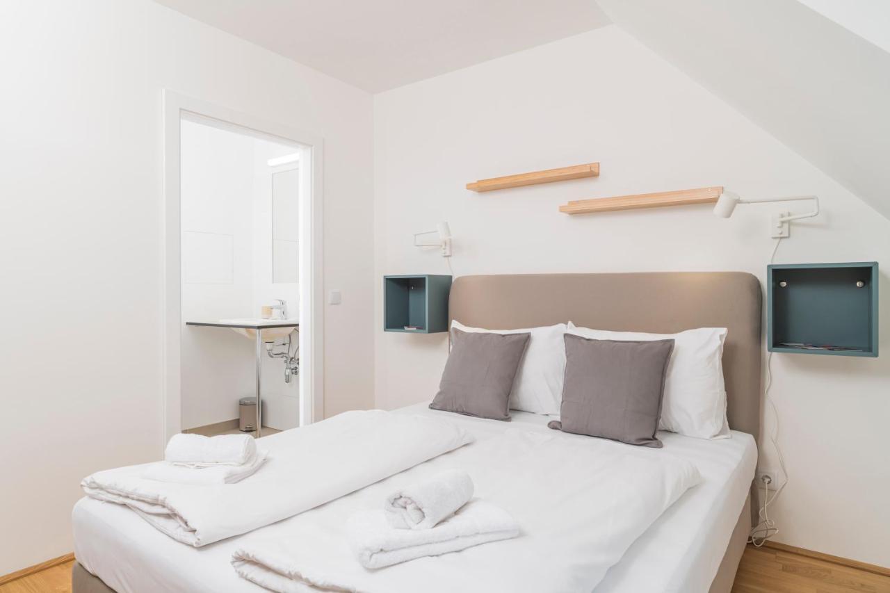 Apartment Micro Rooftop Penzing Vienna