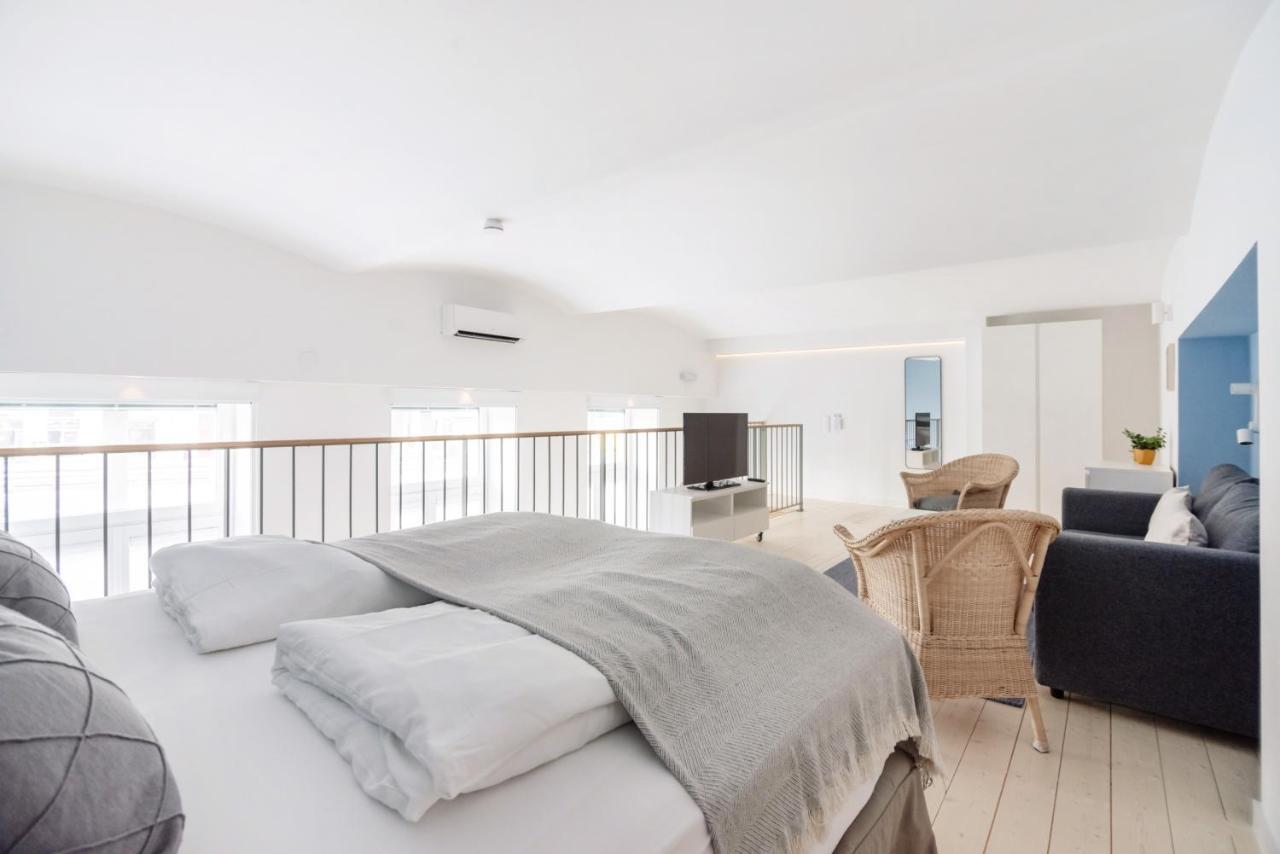 Apartment Vorgarten - Central, New And Stylish For Your Comfortable In *
