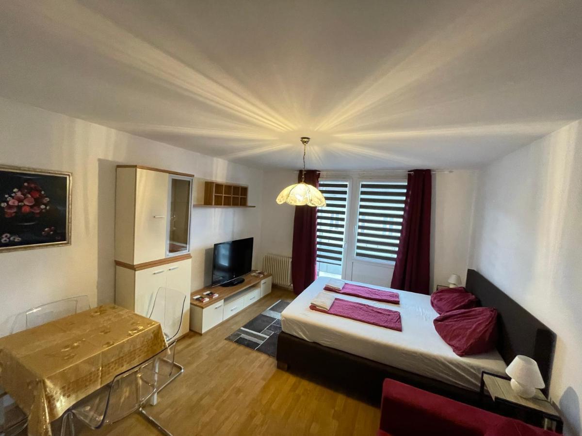 Rh Apartment