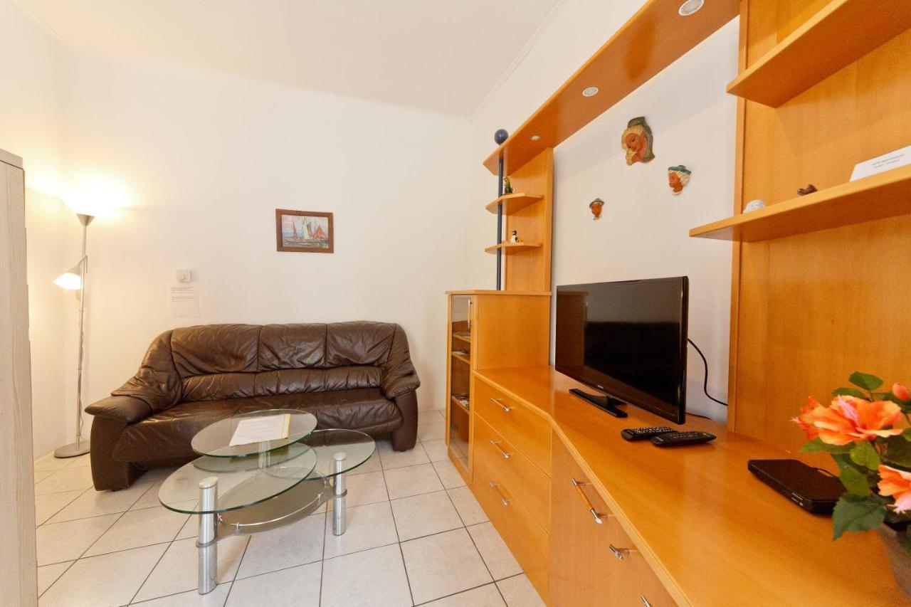 Apartment In Near Schoenbrunn & Westbahnhof - Keyless Check-in