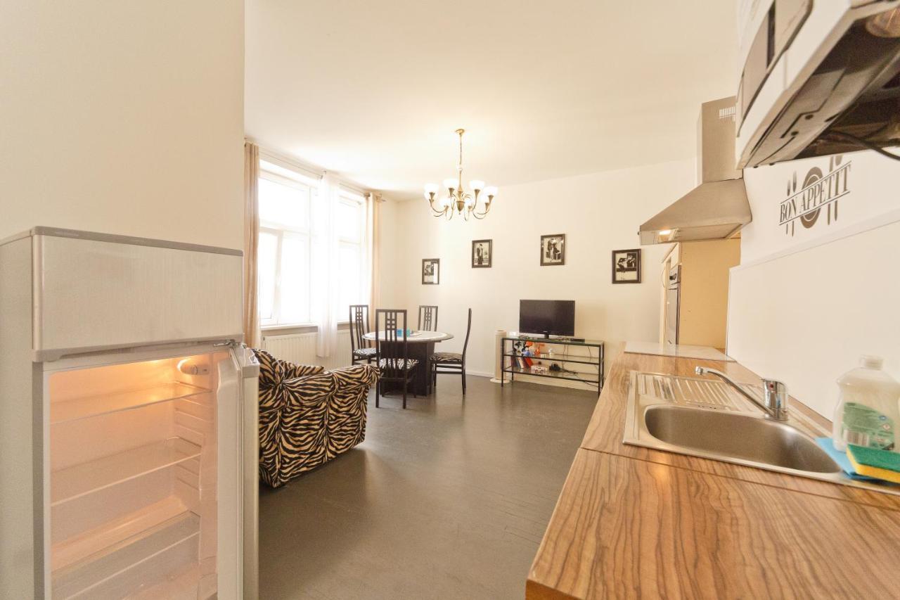 In Near Schoenbrunn & Westbahnhof - Keyless Check-in Apartment *