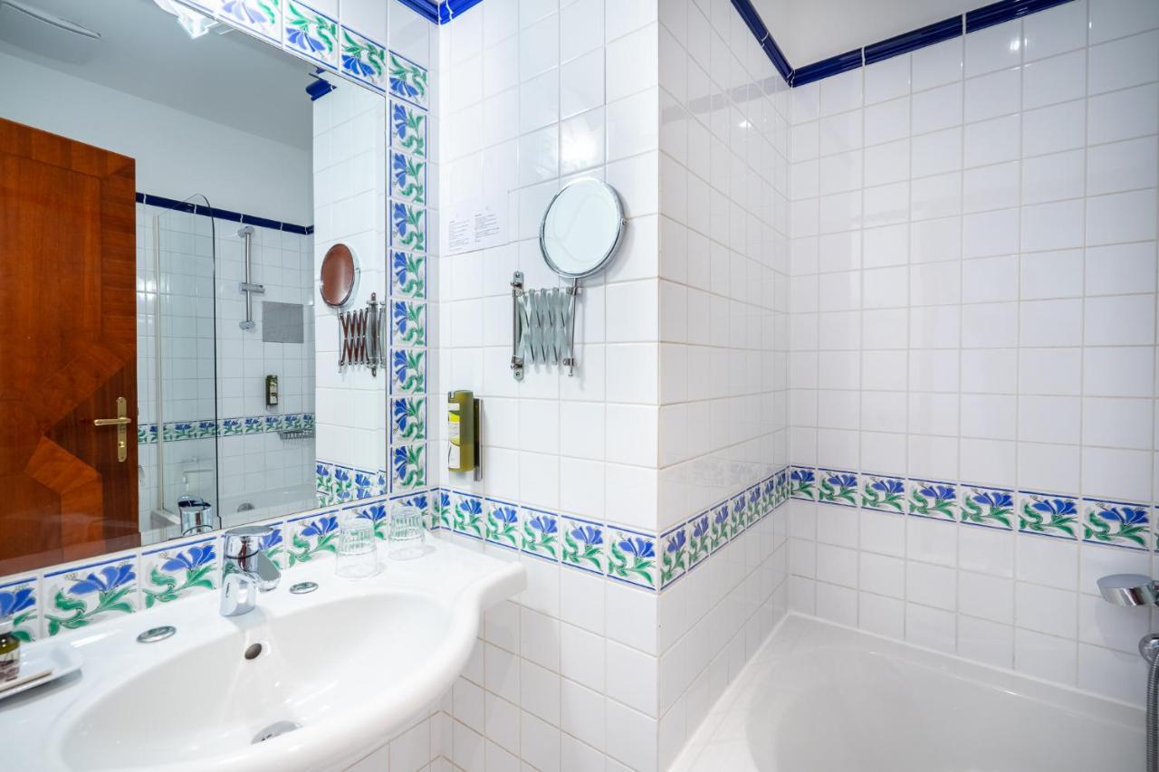 Hotel Am Schubertring 4*