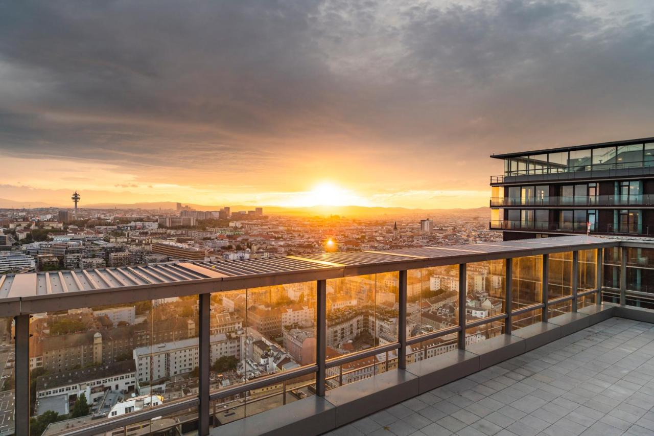 Apartment Triiiple Tower Dream With Rooftop-summer-pool Vienna