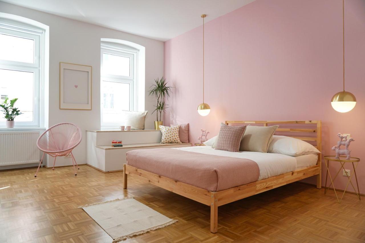 Vibrant Design - Full Kitchen - Wi-fi - 18 Mins To Centre Apartment Vienna