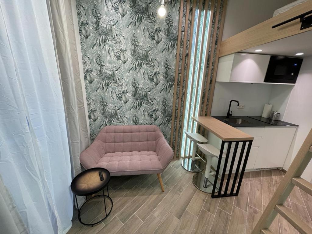 Zeus Design Mini #5a Apartamento