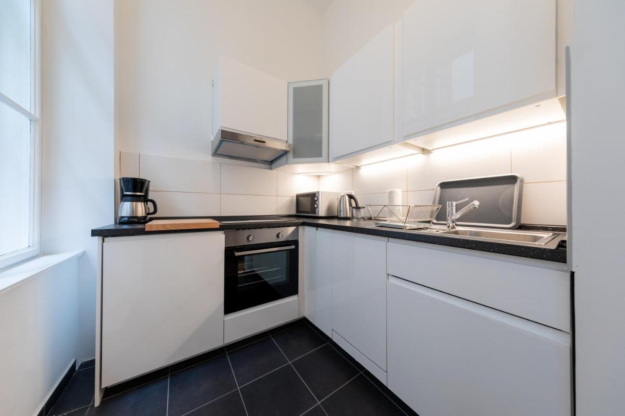Apartment Dream Center