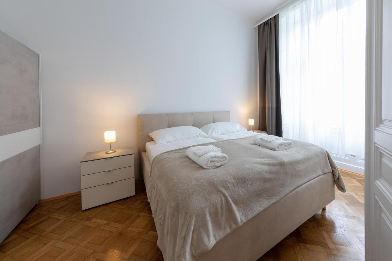 Apartment Dream Center Vienna
