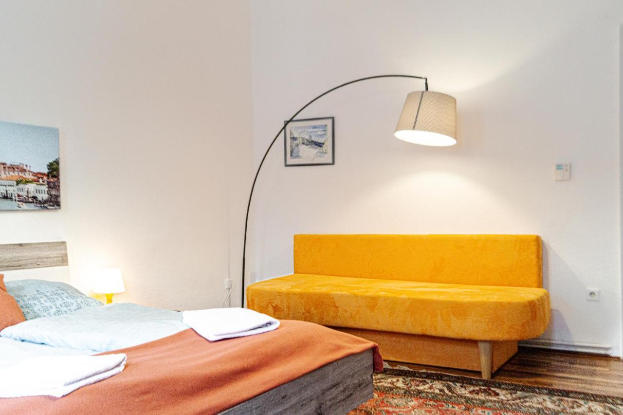 Apartment Comfy 2br- Near Wiener Stadthalle