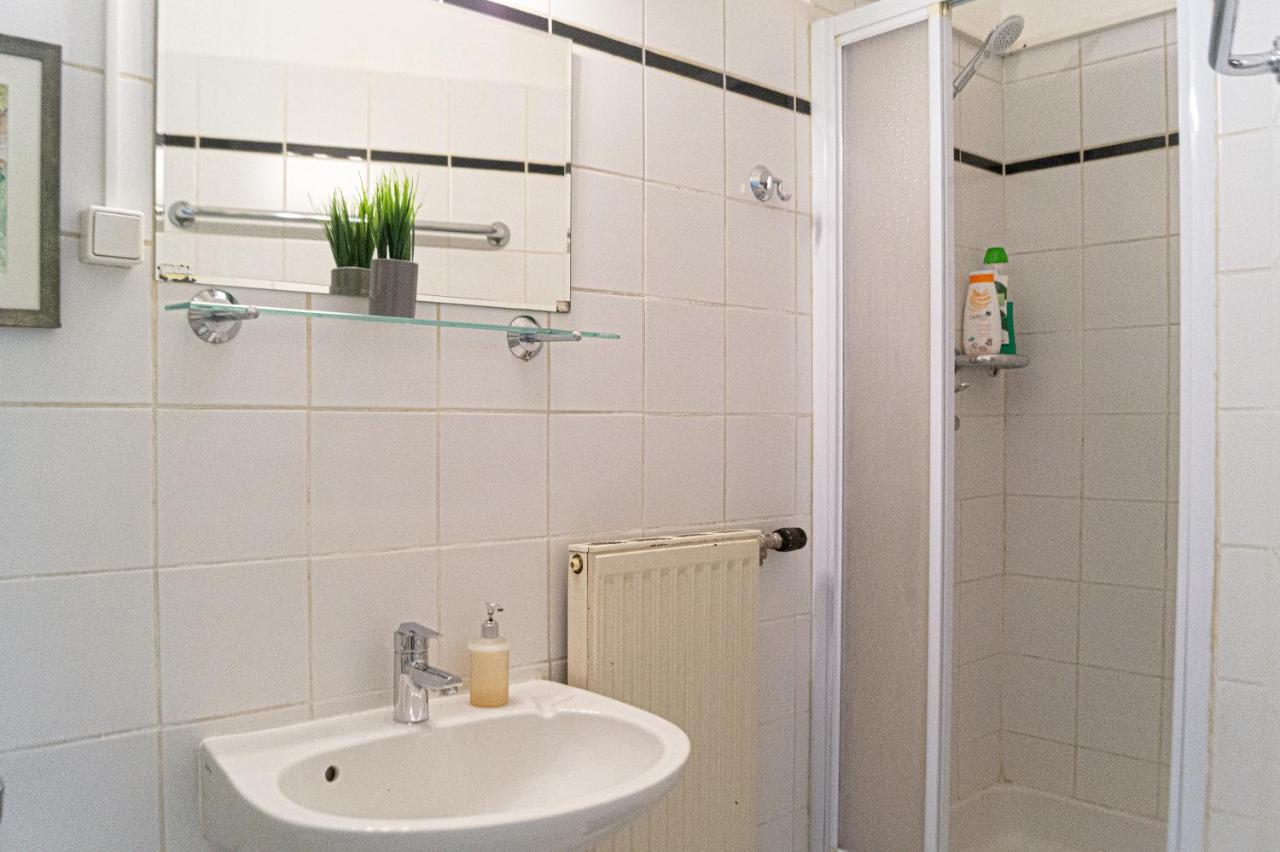 Apartment Comfy 2br- Near Wiener Stadthalle Wien