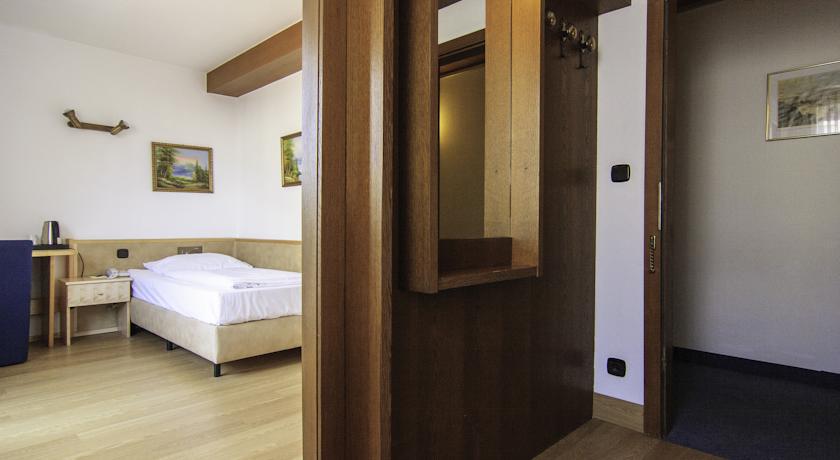 Lenas Hotel Vienna