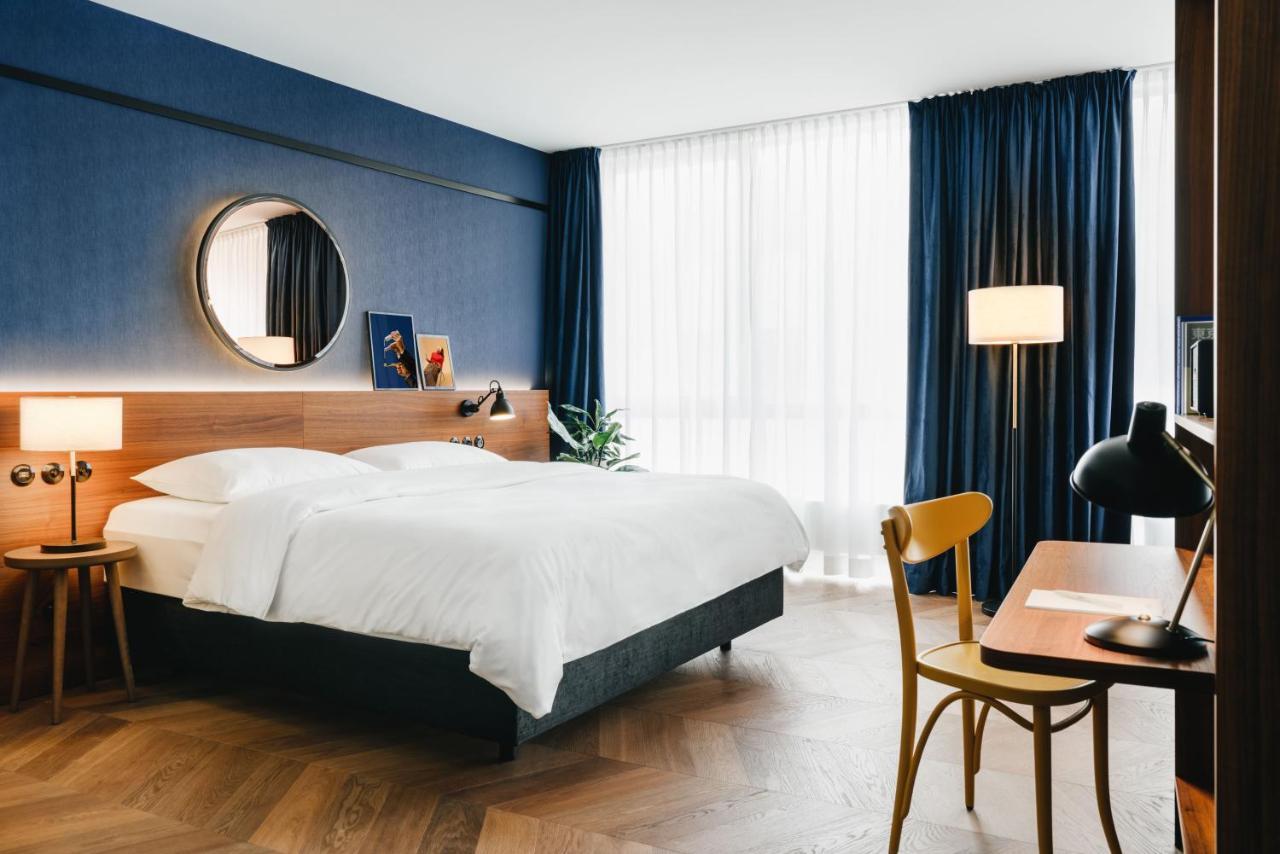 Gilbert Vienna