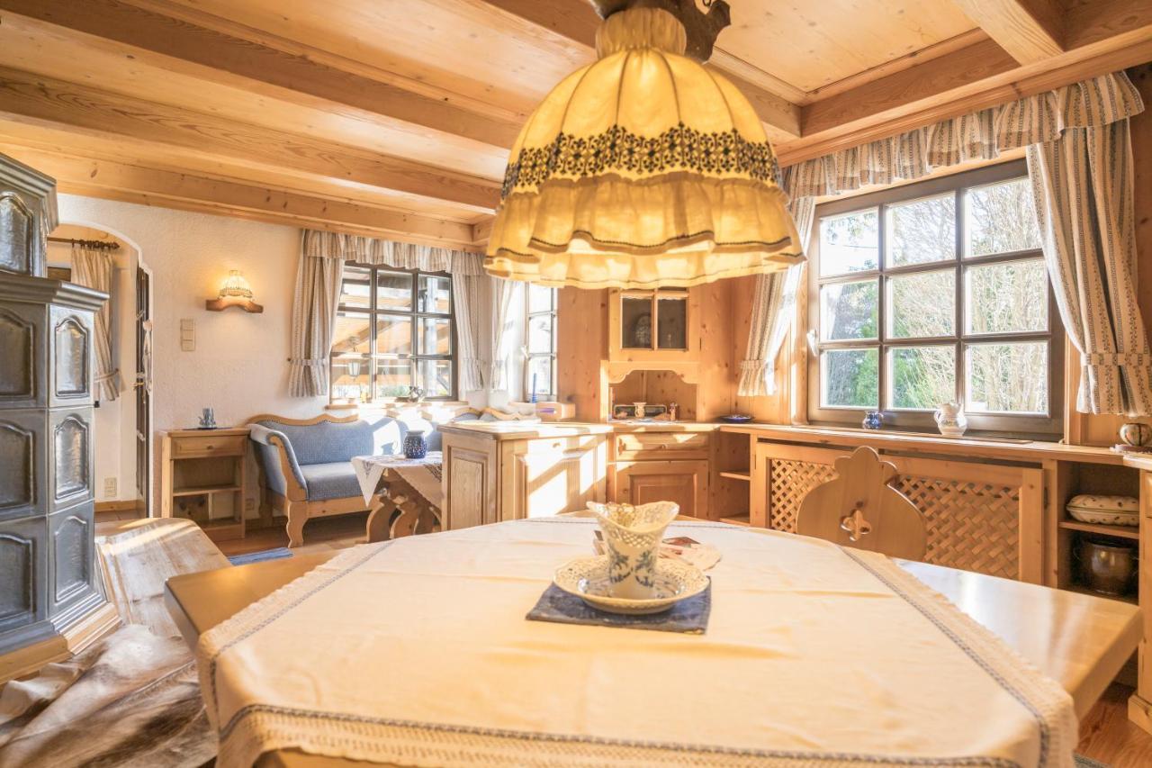 Knusperhauschen With Pool Holiday home *