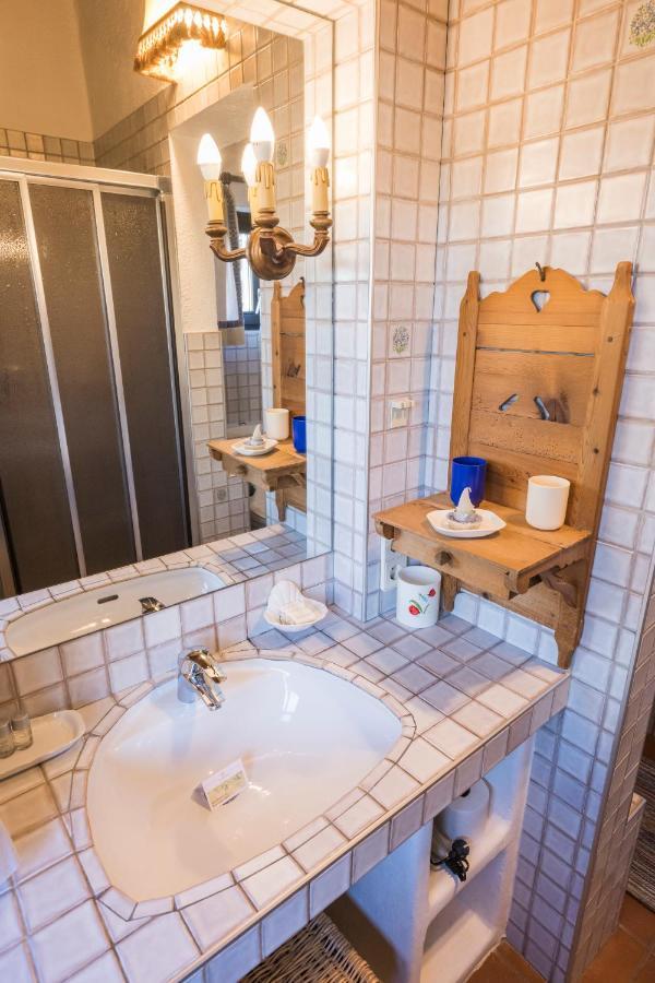 Holiday home Knusperhauschen With Pool *