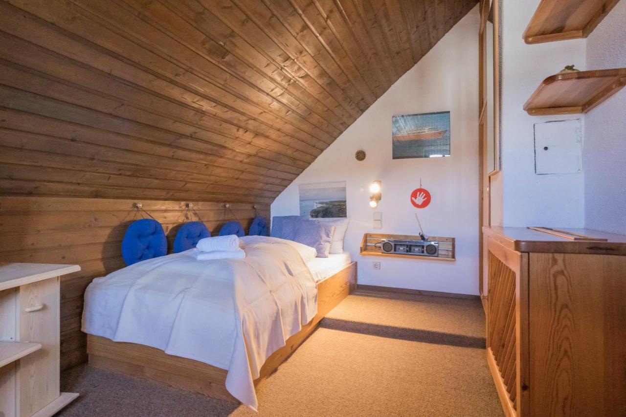 Knusperhauschen With Pool Holiday home