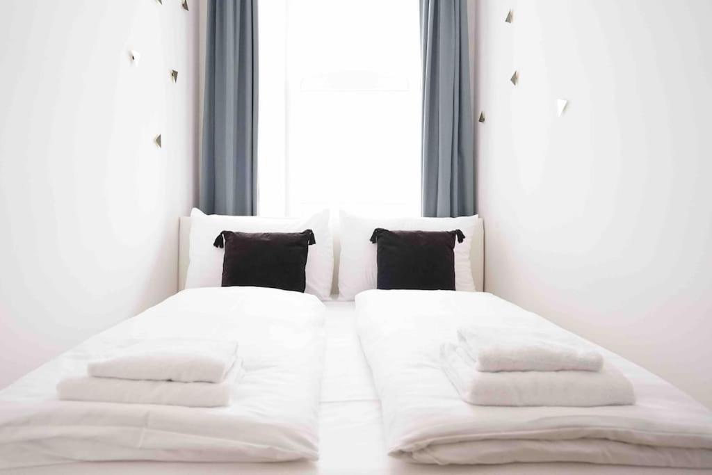 Modern Living In Center - Fully Equipped Apartment Vienna