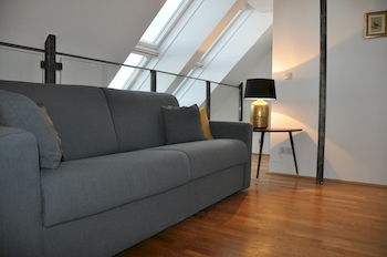Getreidemarkt 10 Serviced *