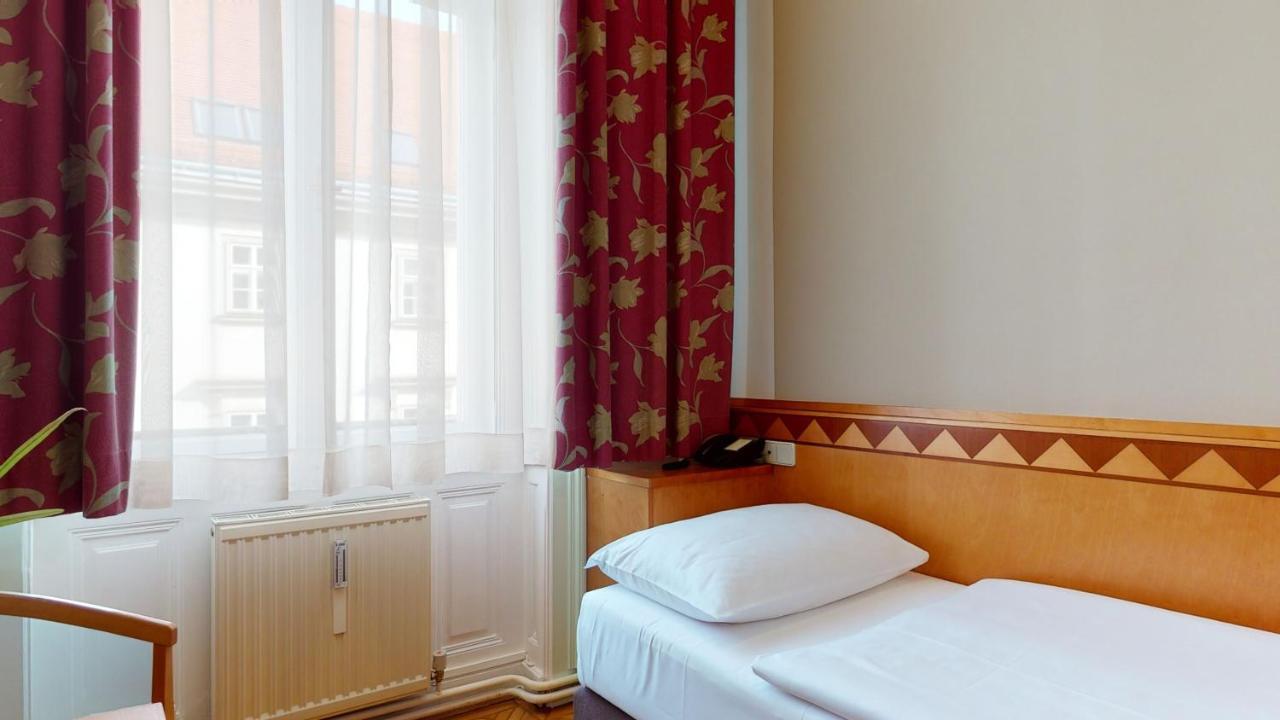 Hotel Post 3*