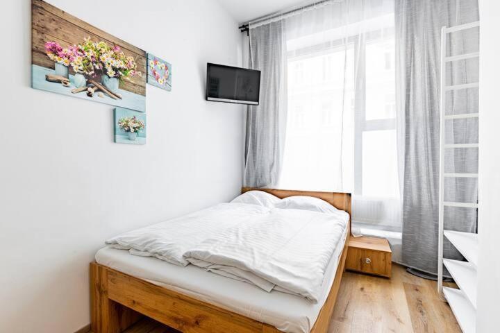Budget West With Shared Kitchen * Vienna