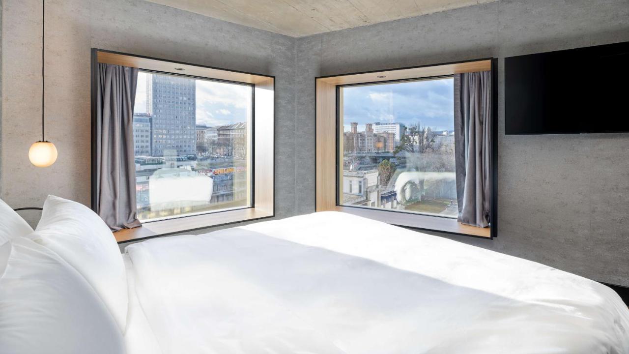 Radisson Red Hotel, Vienna