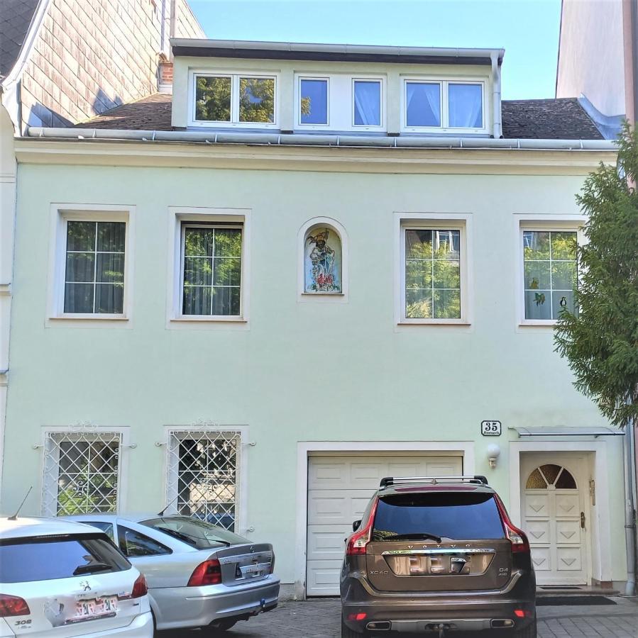 Peter Apartment