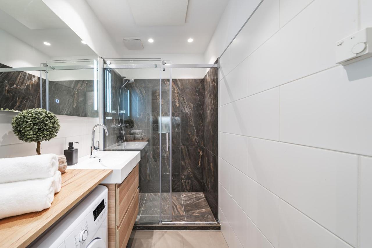 Zeus Design Apartment