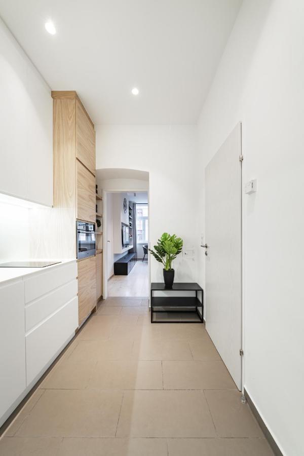 Zeus Design Apartment