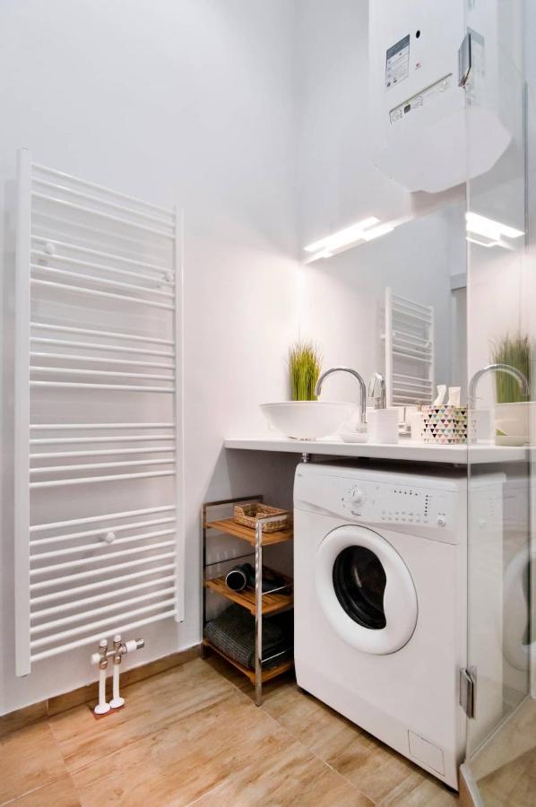Apartment ⍟luxurious And Bright⍟ 5 Min Walk To City Center Vienna
