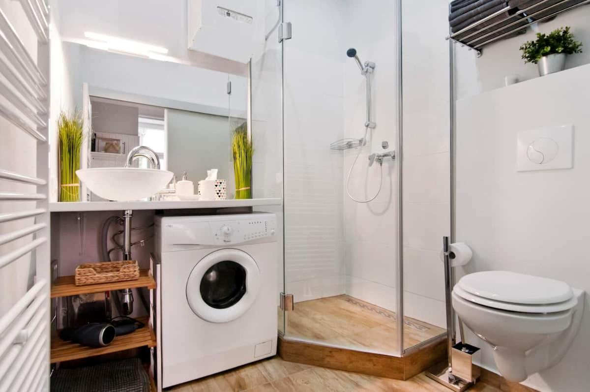 ⍟luxurious And Bright⍟ 5 Min Walk To City Center Apartment Vienna