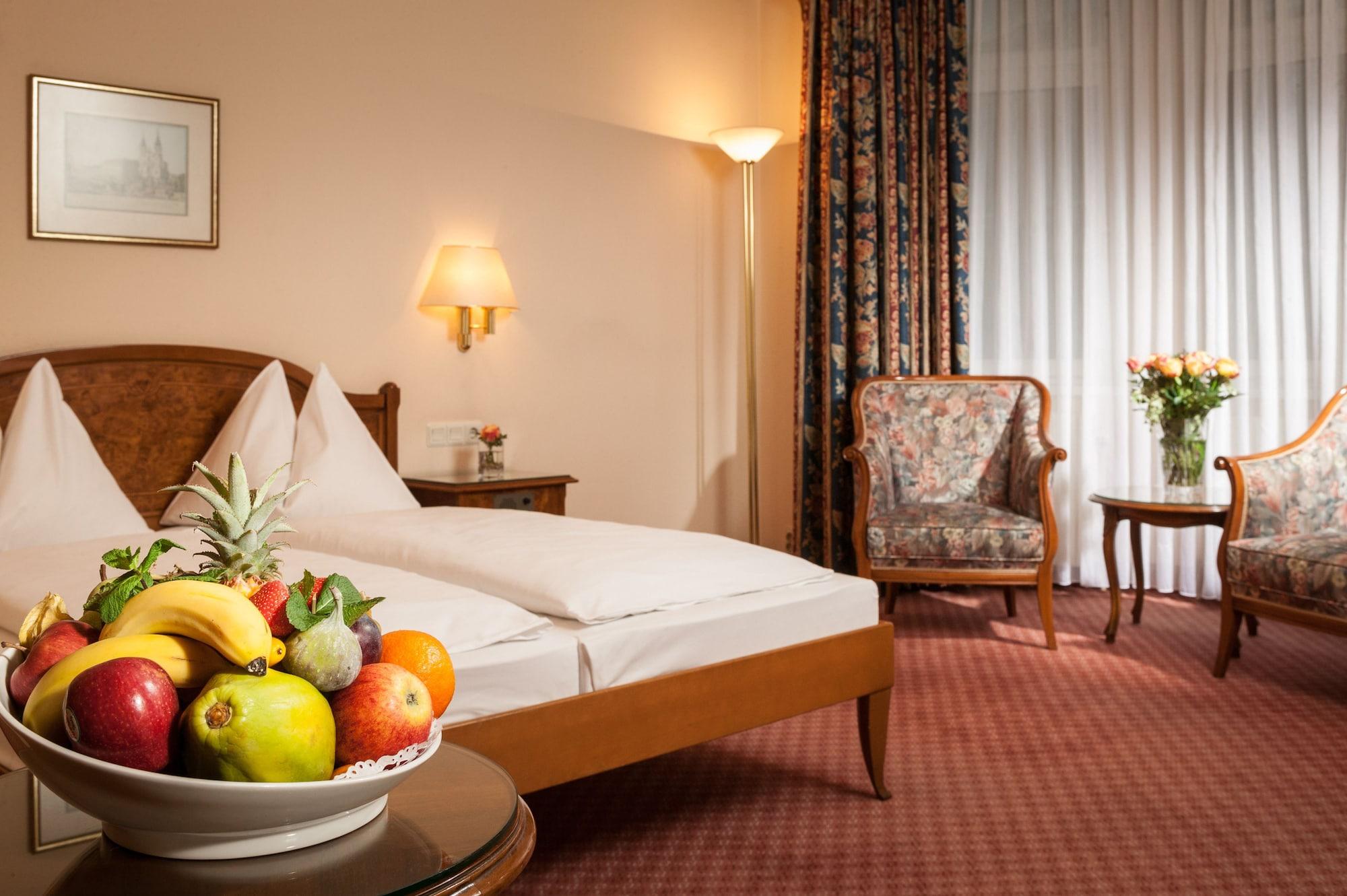 Hotel City Central Hotel 4*