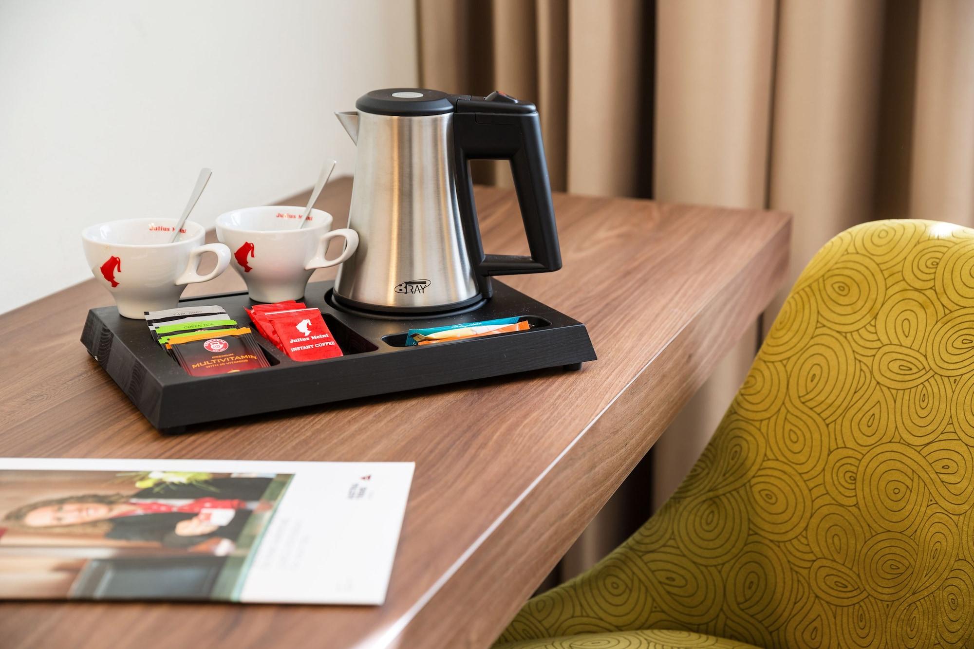 Austria Trend Doppio Hotel 4*