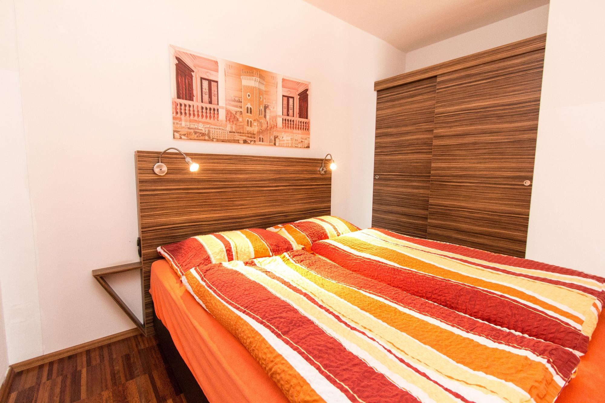 Aparthotel Royal Living