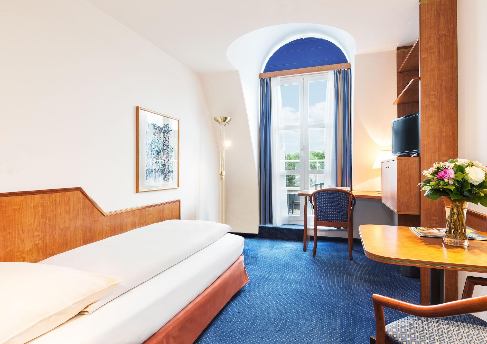 Living Kaiser Franz Joseph Aparthotel 4*
