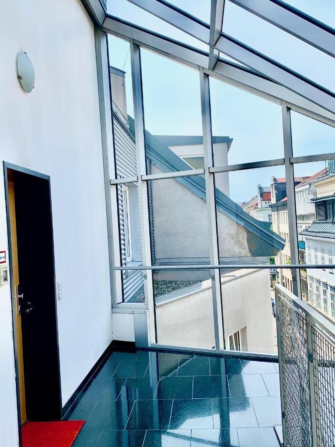 Apartment Luxurious Incl Garage And Terrace Wien
