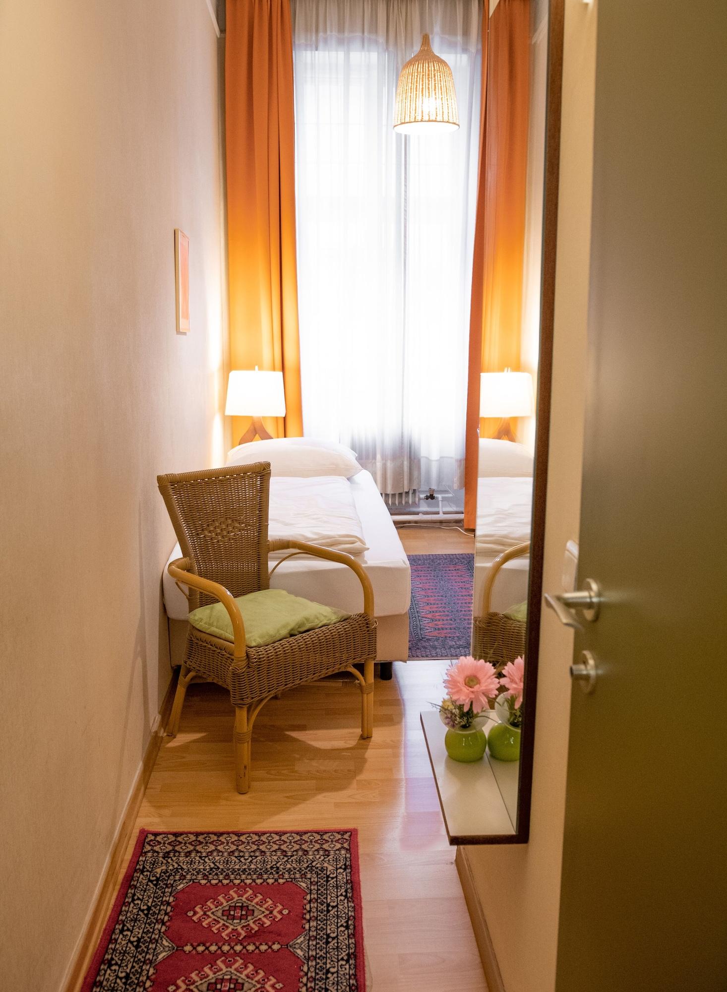 Mariahilf Bed & Breakfast 3*