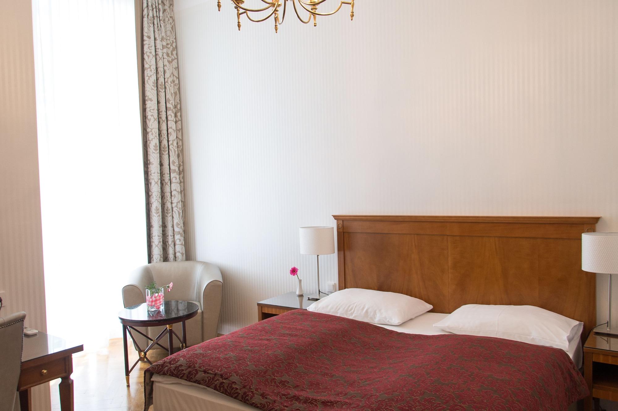 Palais Mailberger Hof 4*