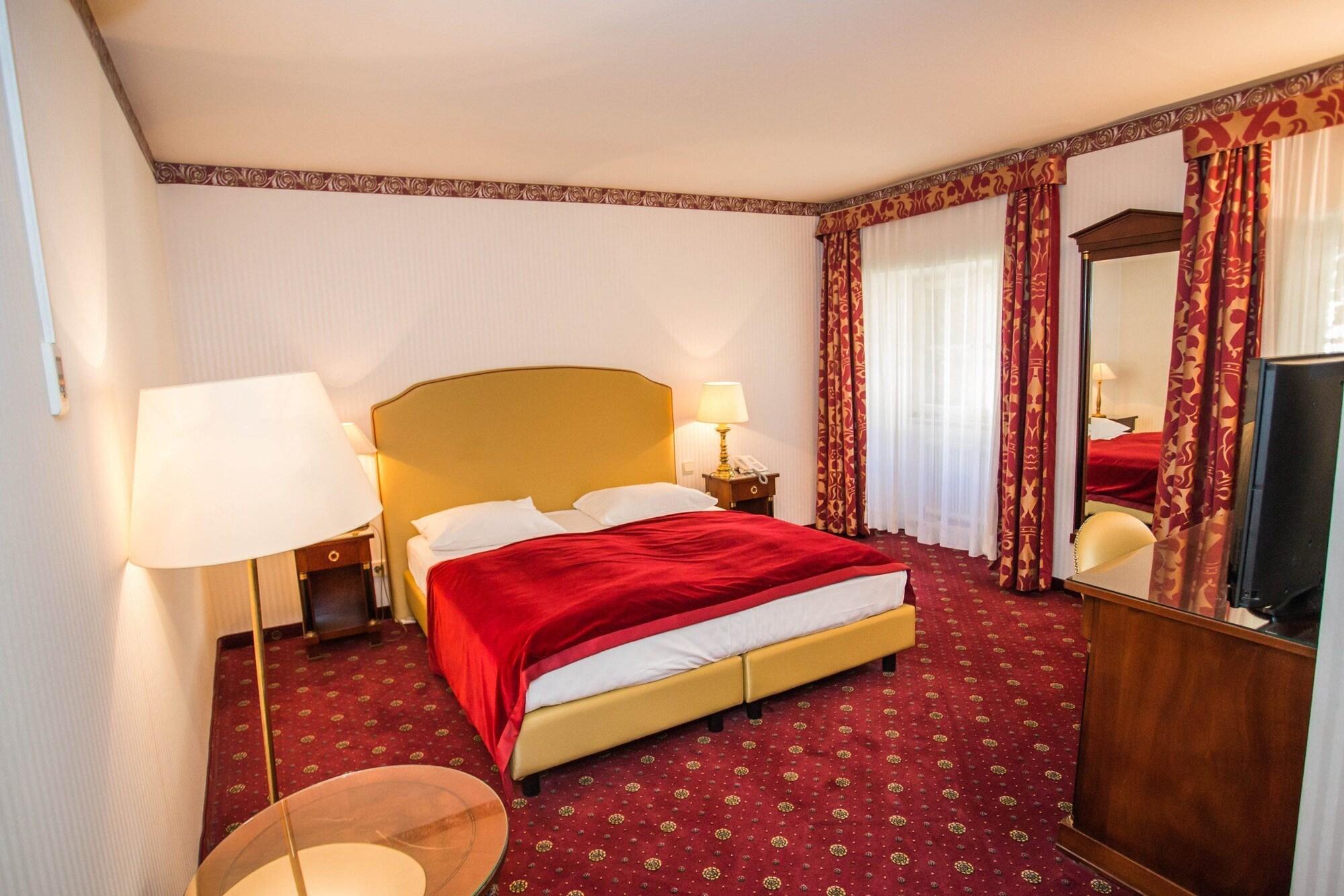 Palais Mailberger Hof Hotel 4*