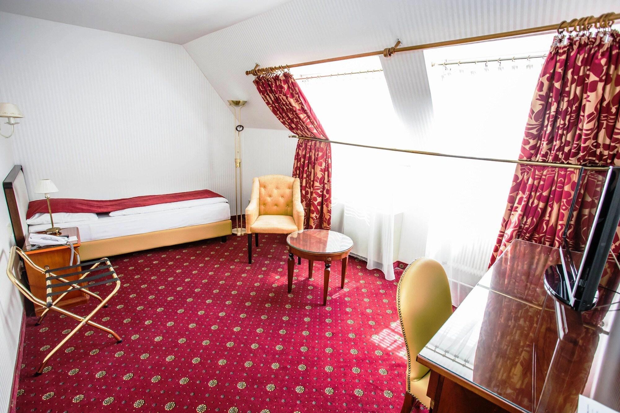 Palais Mailberger Hof Hotel 4*