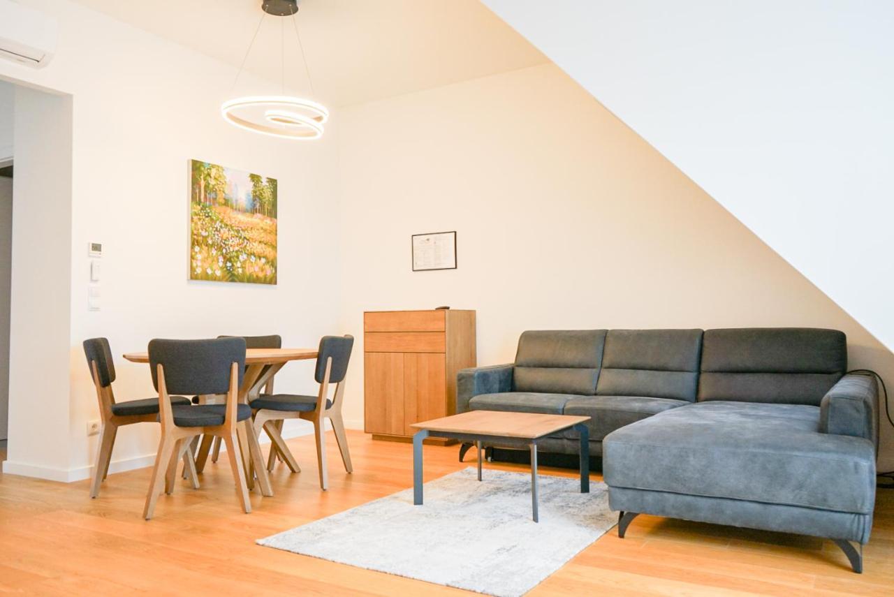 Nadland B61 Vienna