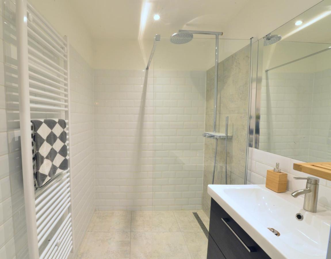 Your Stylish Basement Loft Close To Schonbrunn Apartment Vienna
