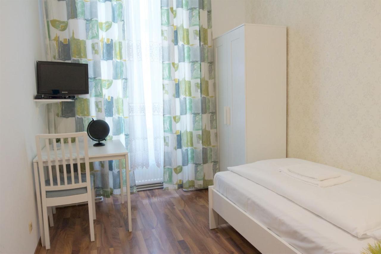 Bed & Breakfast Arpi Vienna