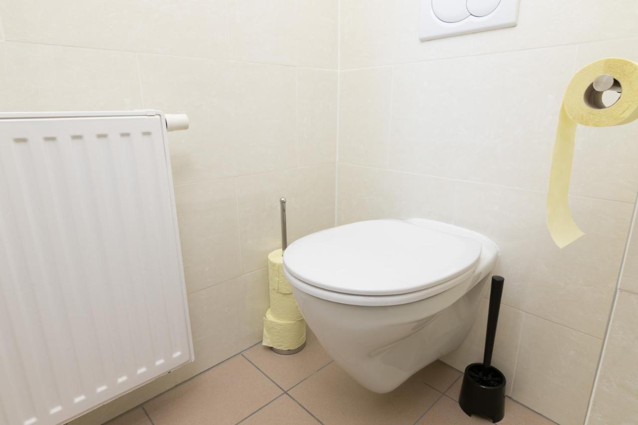 Spacious 2 Bedrooms In 4th District Near Karlskirche Apartment