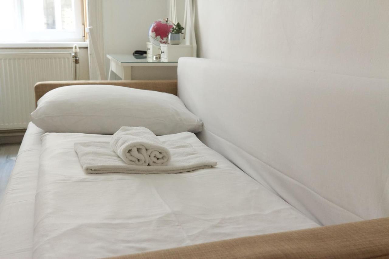 Arpi Bed & Breakfast 3*