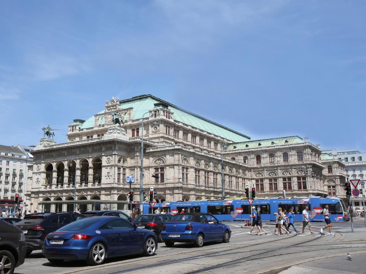 Opera *