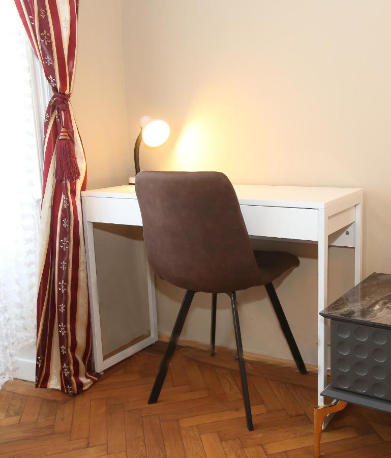 Opera Apartment