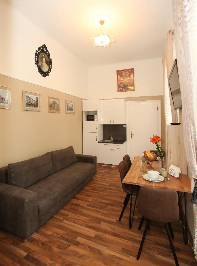 Opera Apartment Vienna