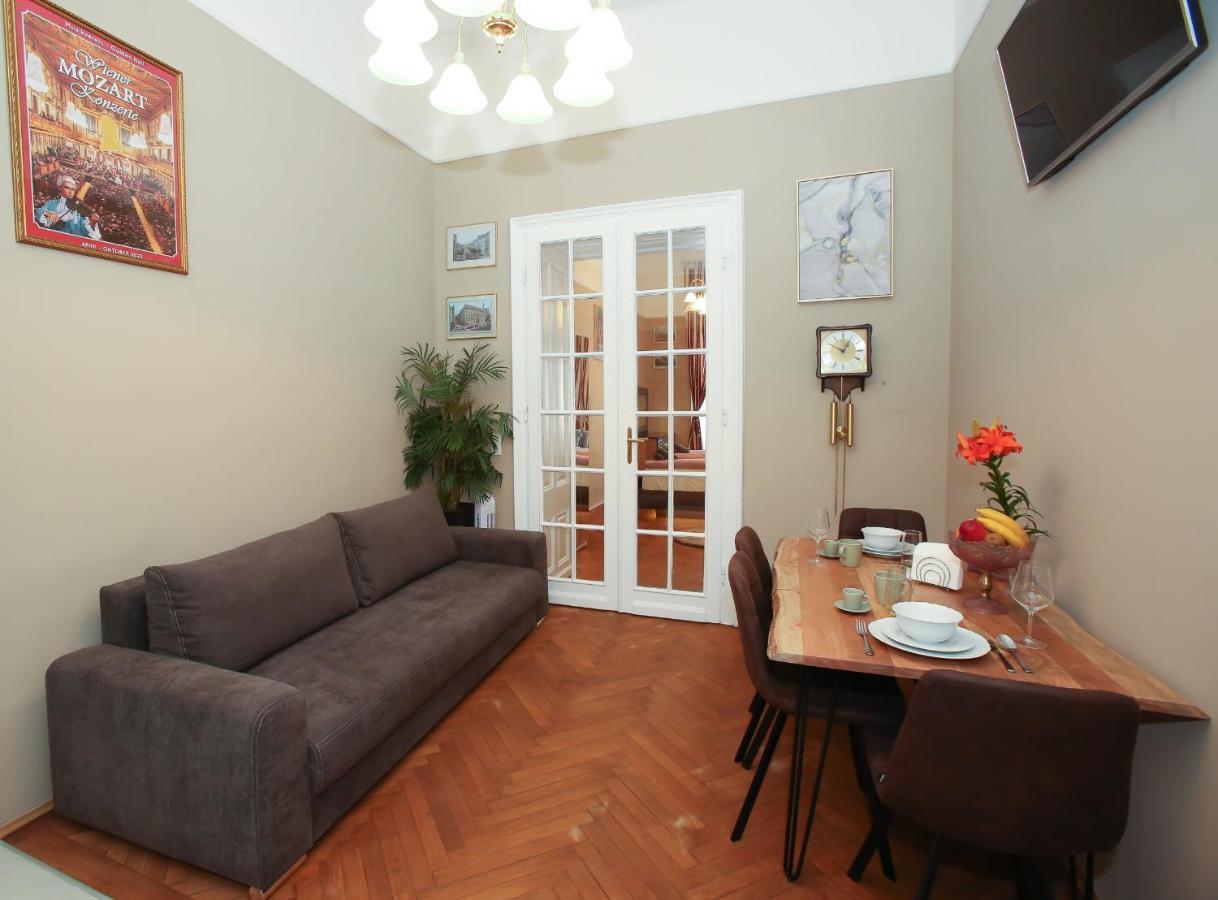 Apartment Opera Vienna