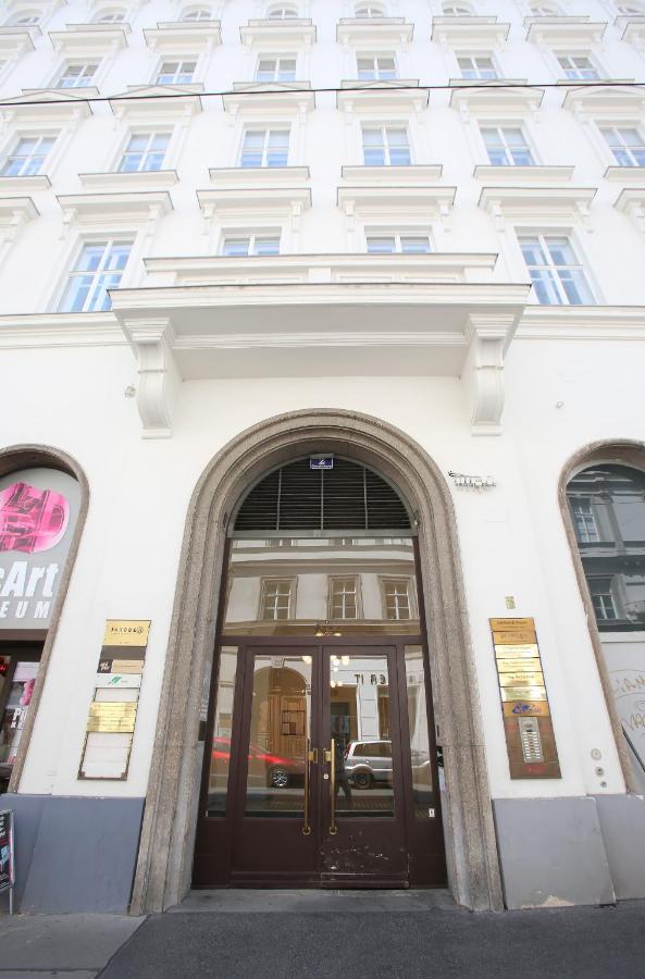 Opera Apartment Vienna