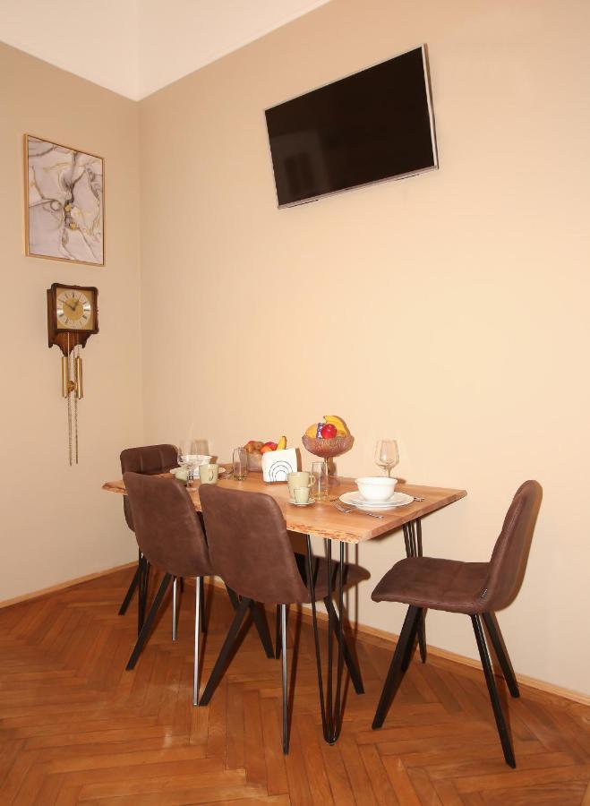 Opera Apartment Vienna