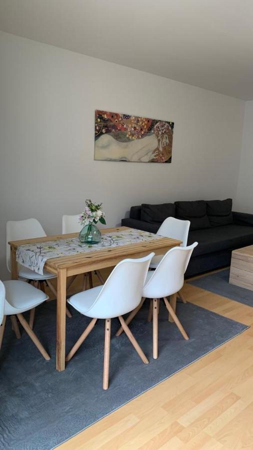 Apartment Modern Flat Incl Parking, Near Metro U1 Vienna