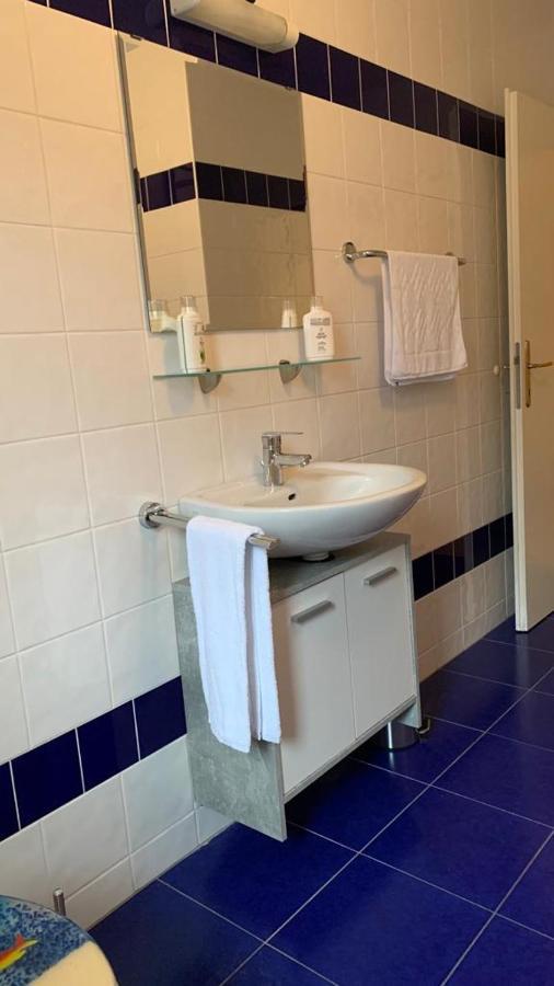 Modern Flat Incl Parking, Near Metro U1 Apartment Vienna